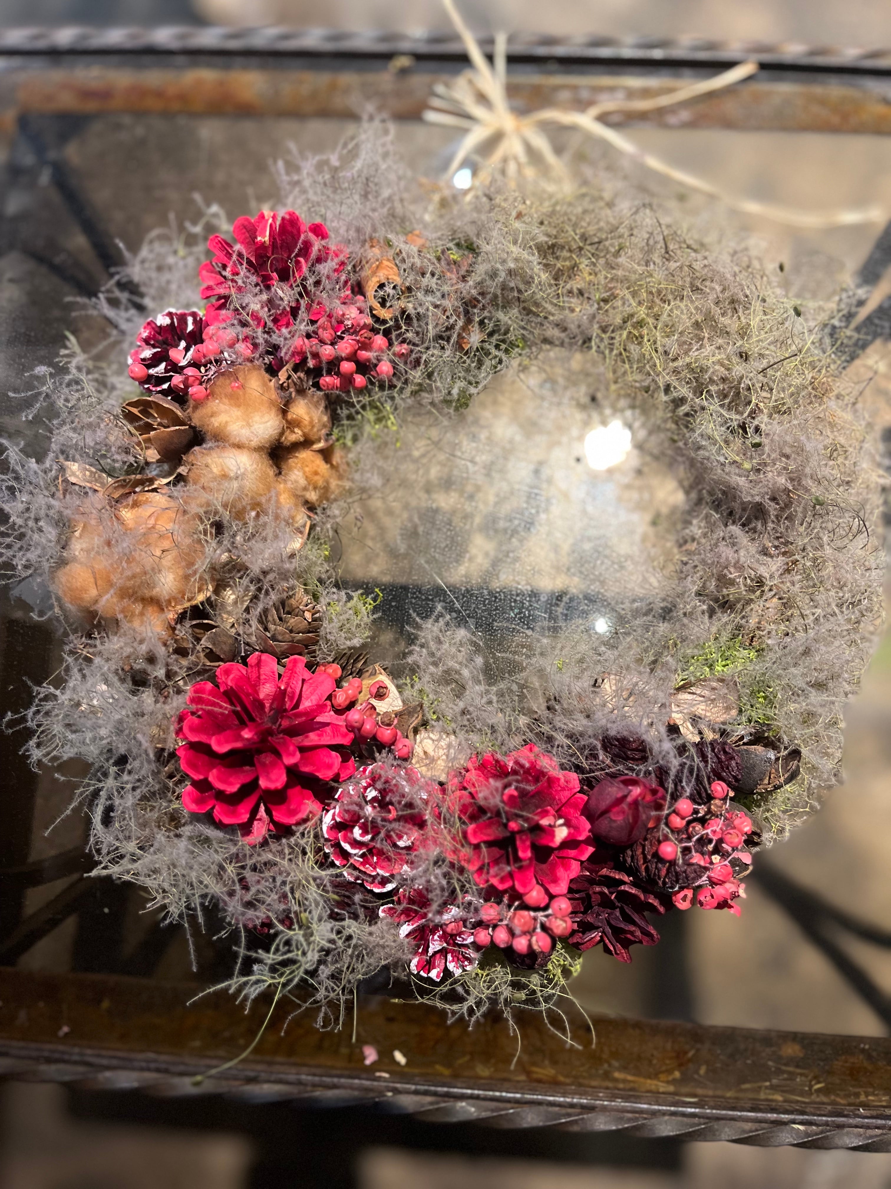 スモーキーなスモークツリーのナチュラルリース(Red)　ギフトケース入り