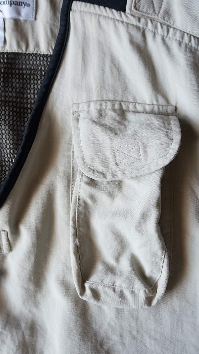 "Columbia" used Field vest