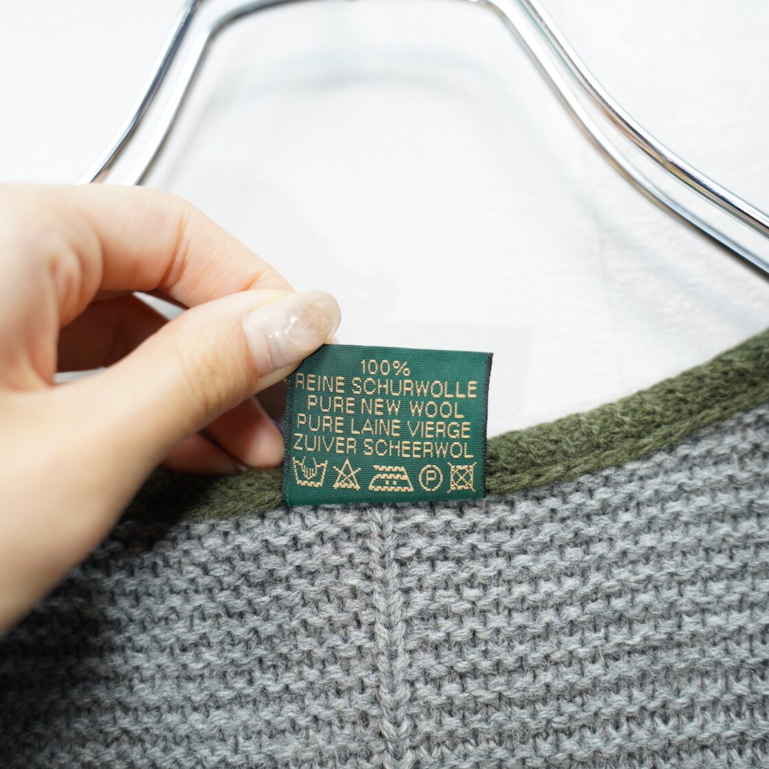 EU VINTAGE ST PETER TRACHTEN TYROLEAN WOOL VEST/ヨーロッパ古着刺繍 