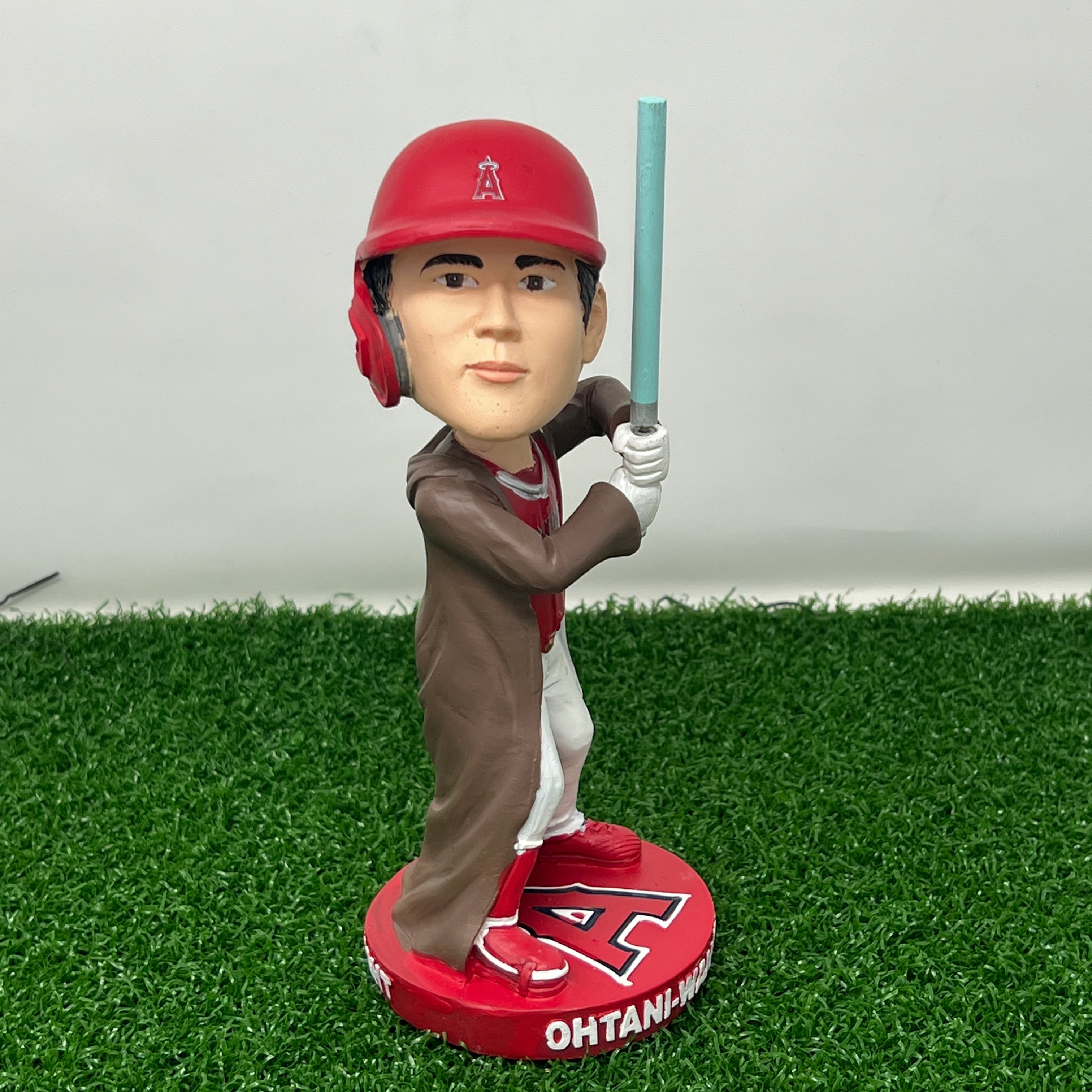 非売品】大谷翔平選手 x STAR WARS ボブルヘッド人形-