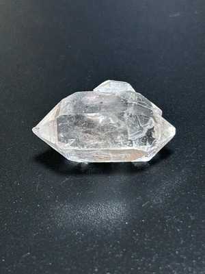 ヒマラヤラパ産ダブルターミネーター水晶(ダブルポイント）　約13g