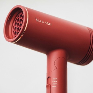 【年末感謝祭】【美】MAGAMIドライヤー