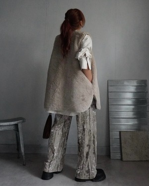 reversible eco far／fake mouton VT／beige