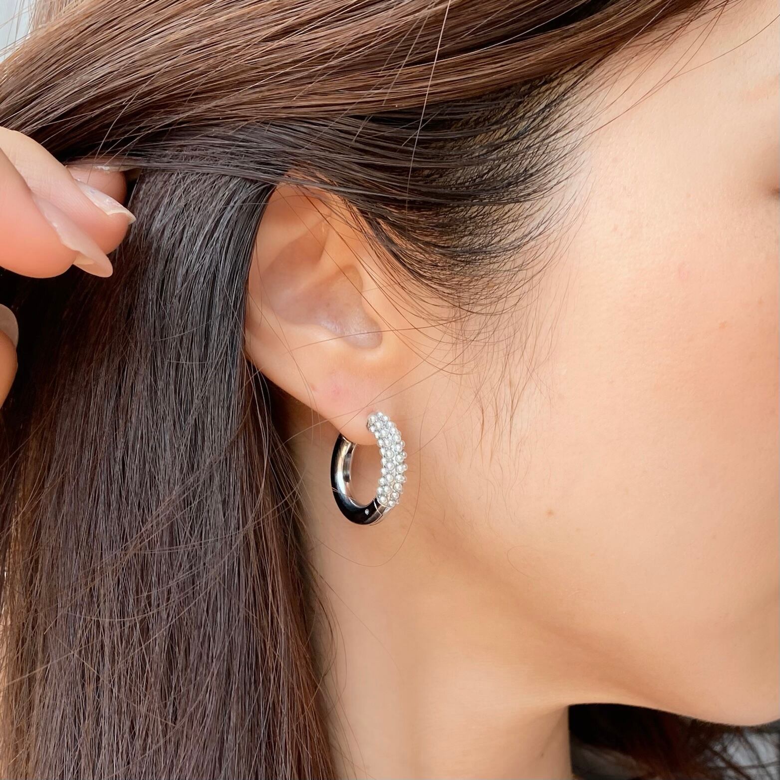 チャンキー パール フープ ピアス MP664 | emu