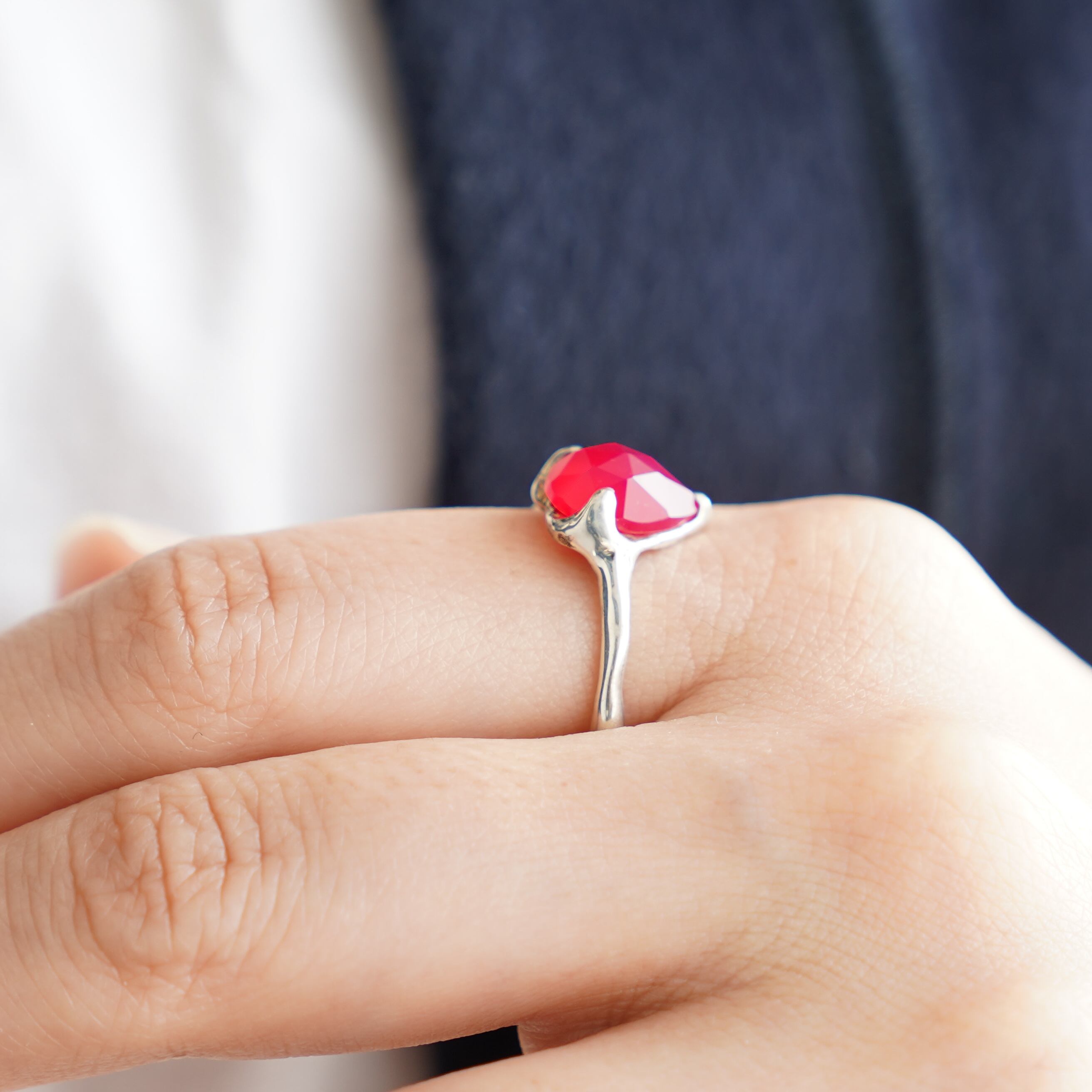 レッドカルセドニーのペアシェイプリング シルバー《送料無料》天然石