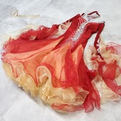 社交ダンス 衣装 スタンダードドレス ドレス スタンダード ワンピース ワイン フロート レース フリル デモ 競技 ダンス パーティ 発表会 forever フォーエバー レッド系 オレンジ系 高級感 上品 スカート4枚重ね シルエット 発表会用 おしゃれ モダン 社交用 フォーマル