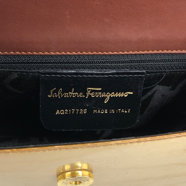 Salvatore Ferragamo サルヴァトーレ フェラガモ ショルダーバッグ ベージュ ロゴ ウッド vintage ヴィンテージ オールド psn4ab