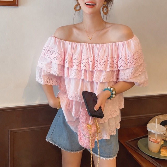 Embroidery tiered blouse　M3131