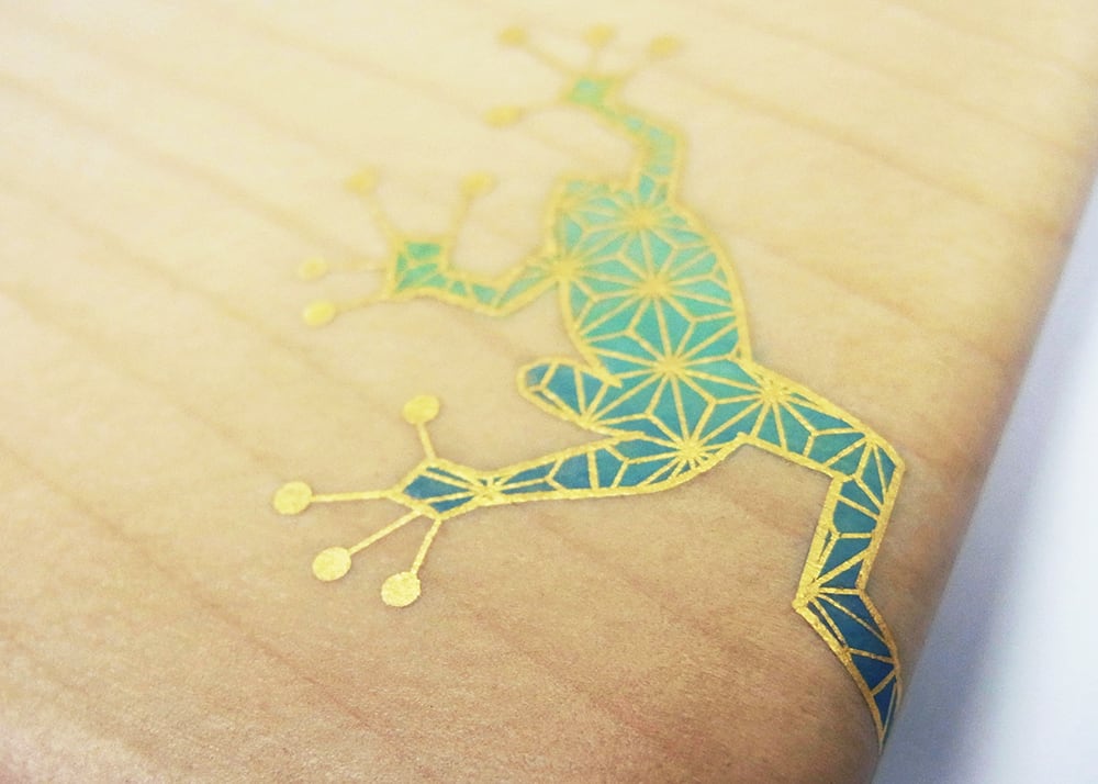 截金 名刺入れ kirikane 麻の葉蛙 | caeru