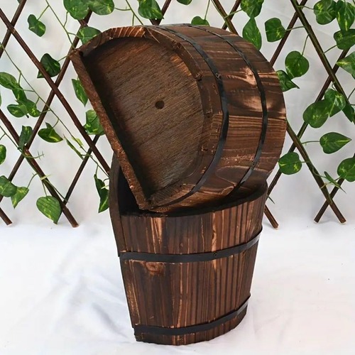 木製のプランター ２個セット 農家の田園スタイル 花が壁に掛けられるプランター