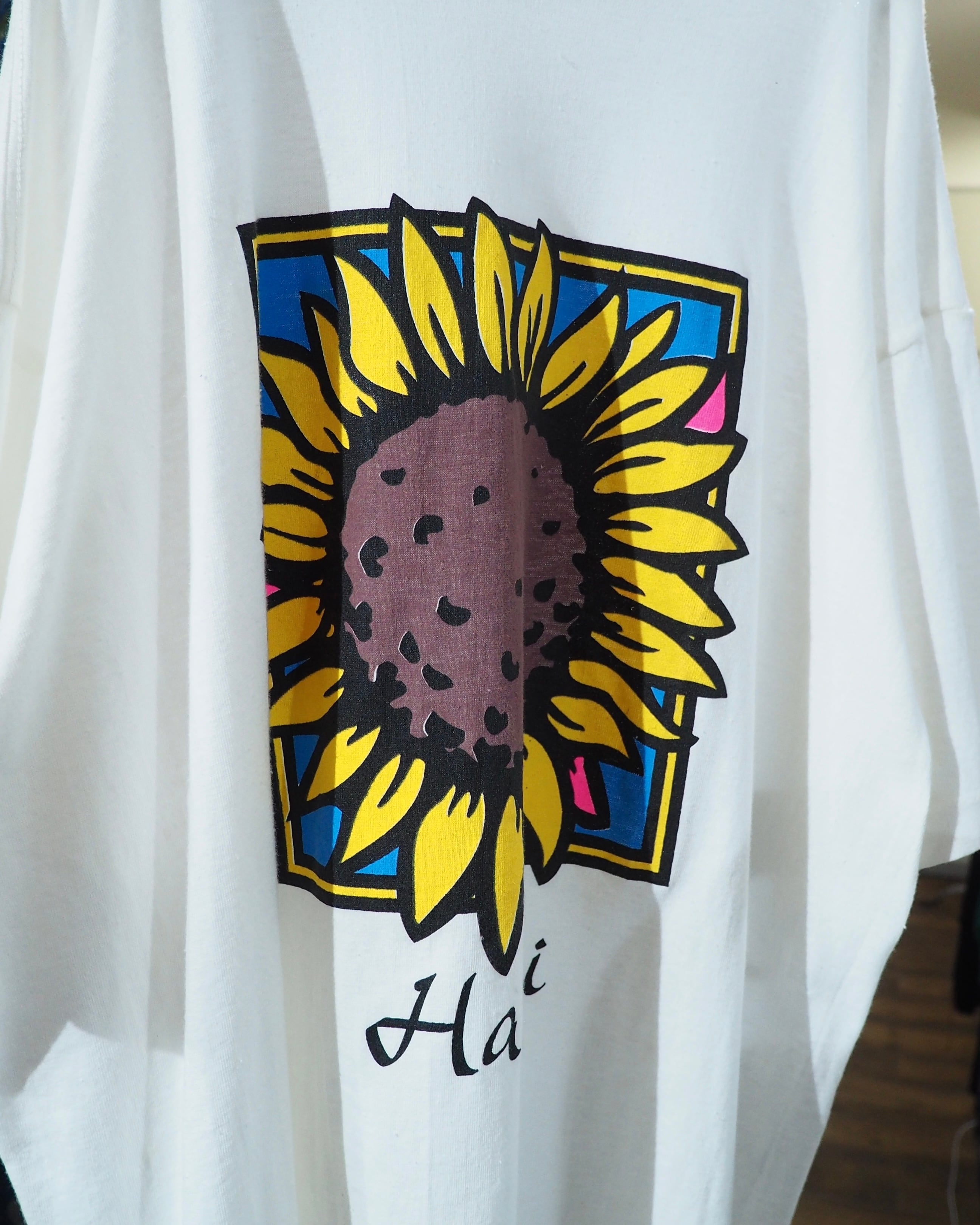 1990s ” 向日葵 ” Beautiful Sunflower printed vintage White SS Tee