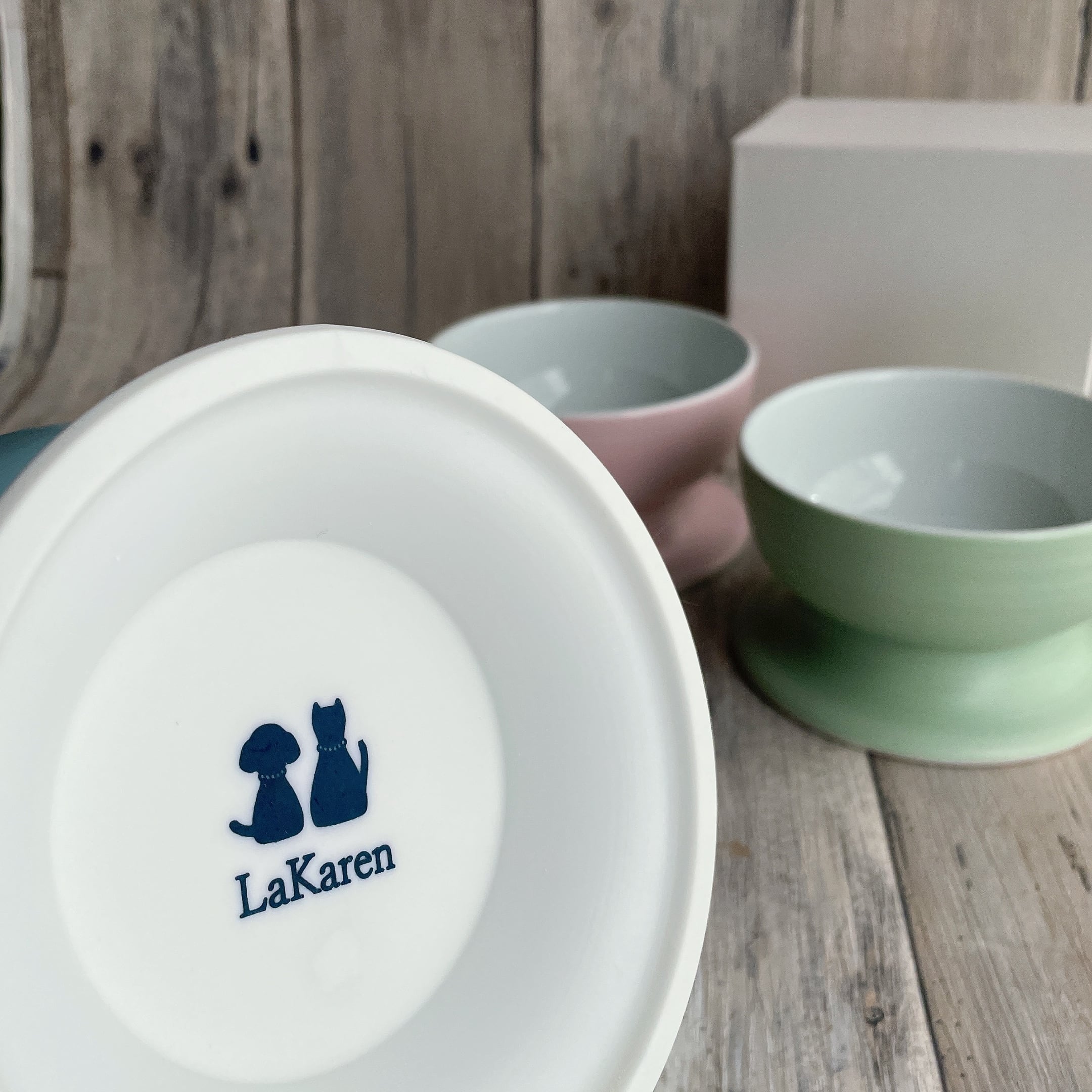 ペット専用食器｜聖(セント) ロータイプ｜猫 猫用 ごはん皿 水入れ