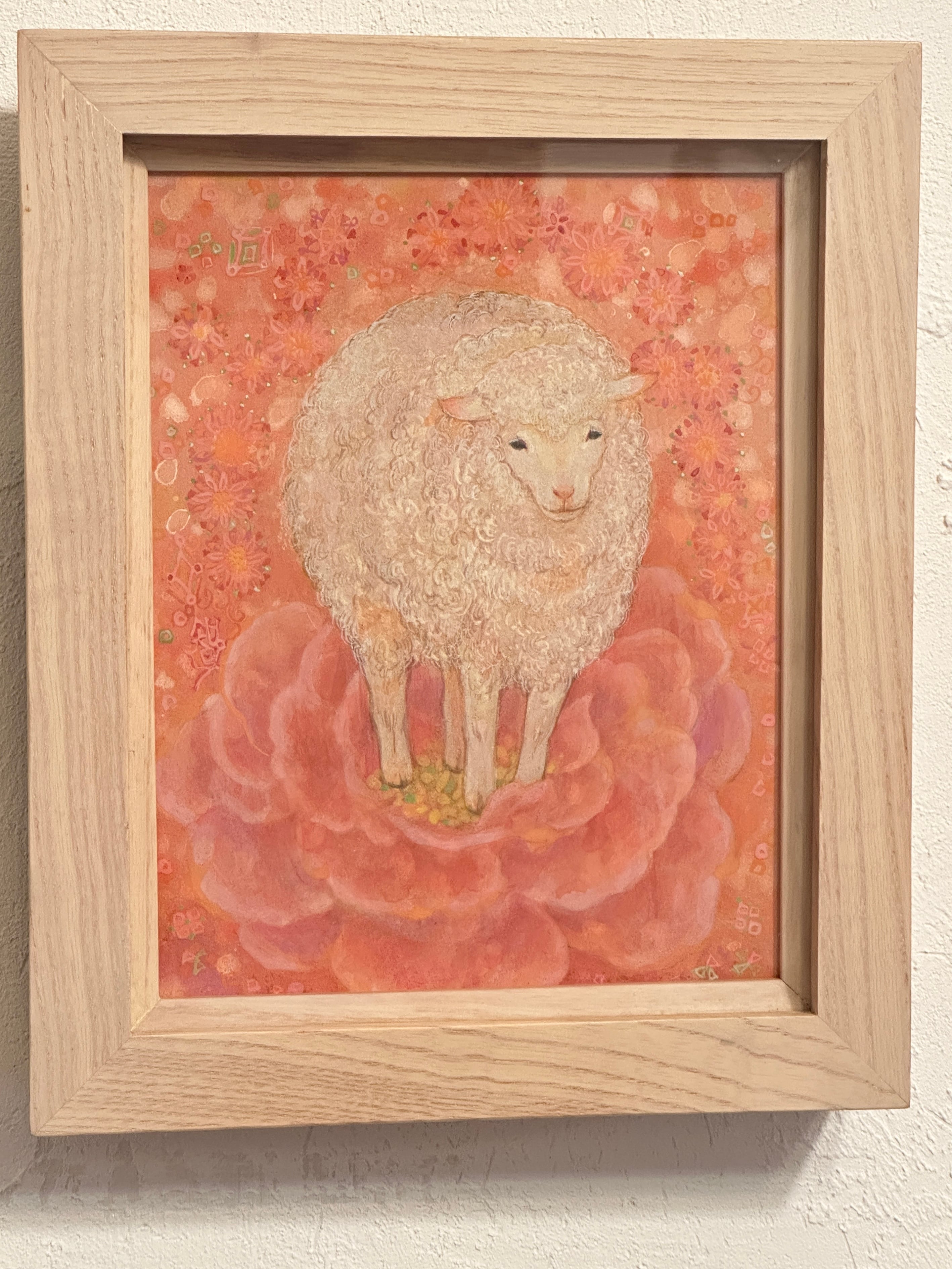 花の上にたたずむ《花羊》はなひつじ 原画 額装｜岩絵具・金泥 中井