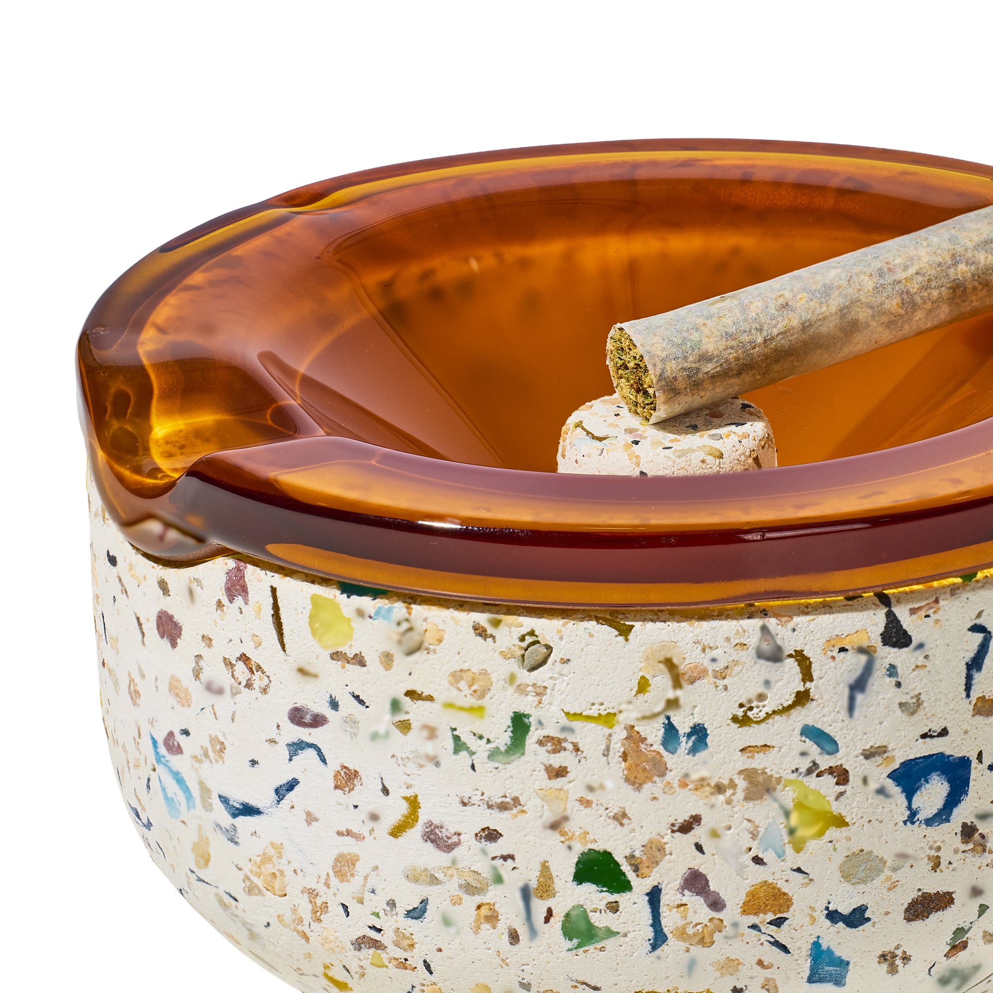 NWTN Home Symi Ashtray 蓋付き灰皿 | Gelato