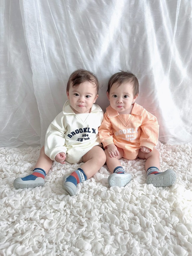 【取寄】文字プリントシャツロンパース