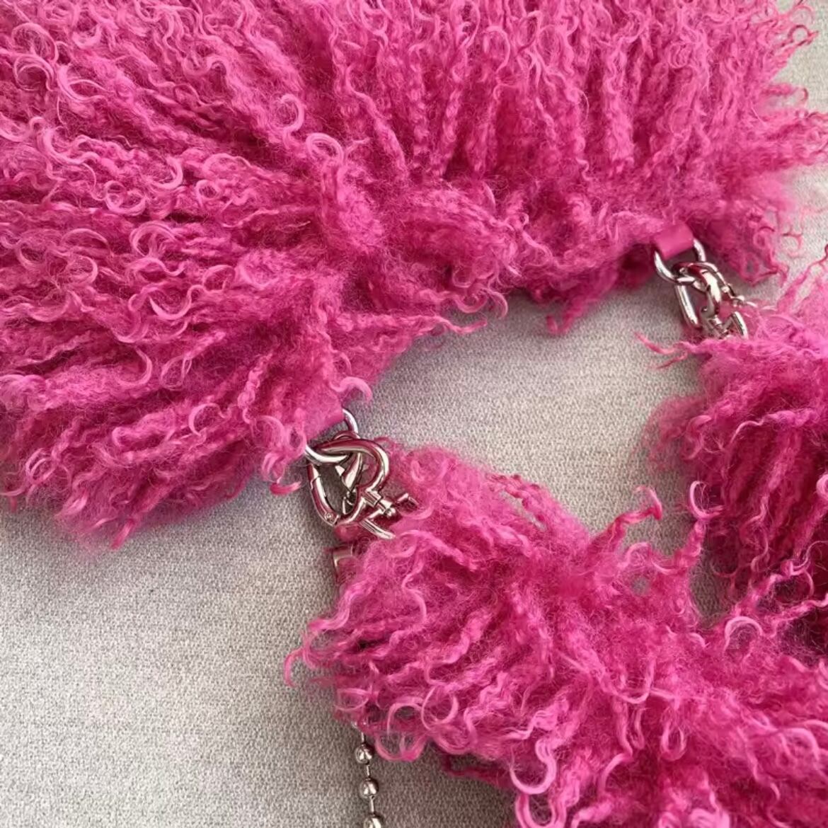 curly fur heart bag