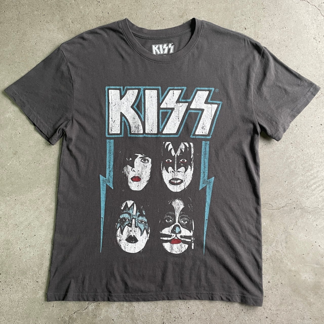 KISS キッス バンドTシャツ メンズM 古着 00s 2020 レディース バンT チャコールグレー 【Tシャツ】 | cave  古着屋【公式】古着通販サイト