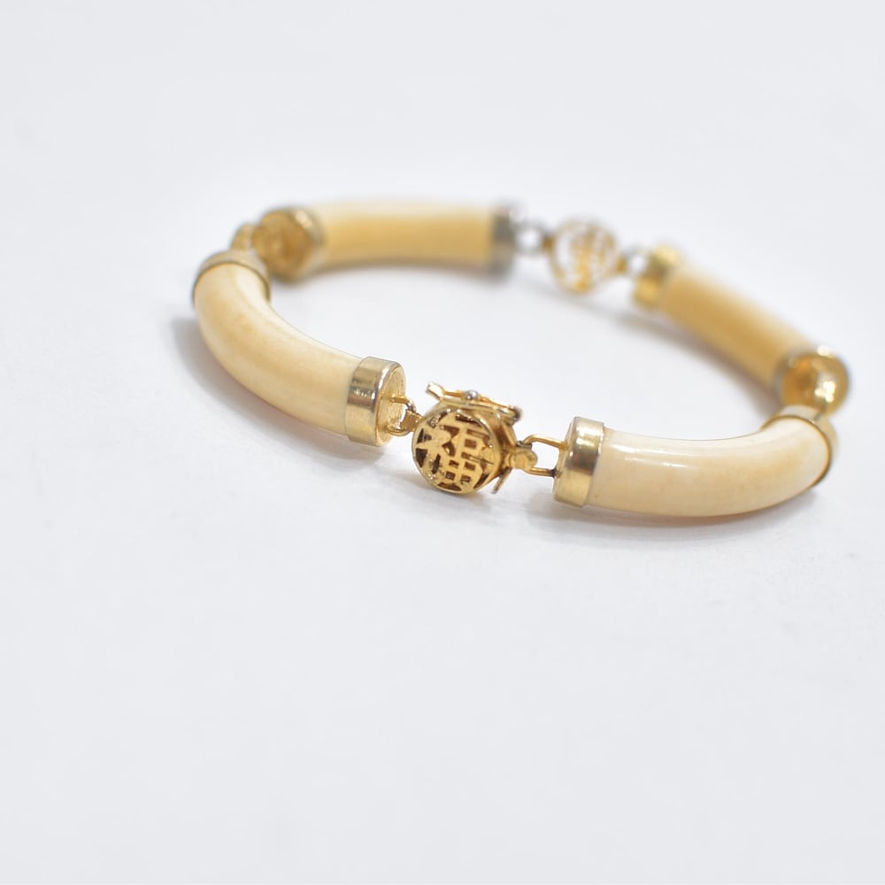 70s Used オリエンタル 漢字 透かし彫り ブレスレット 角 牙 メッキパーツ 縁起物 レトロ アクセサリー アイボリー ゴールド USED ヴィンテージ ビンテージ 古着 メンズ