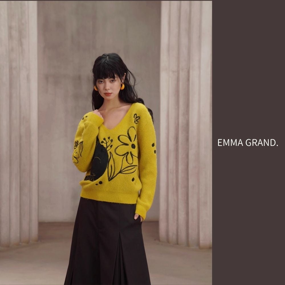 ハンドメイド　ニット　トップス( )✩‧₊ 陽だまりに佇む黒猫のニットトップス E00607 | EMMA GRAND