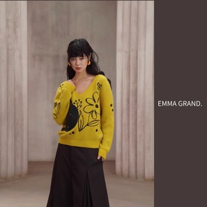 陽だまりに佇む黒猫のニットトップス　E00607