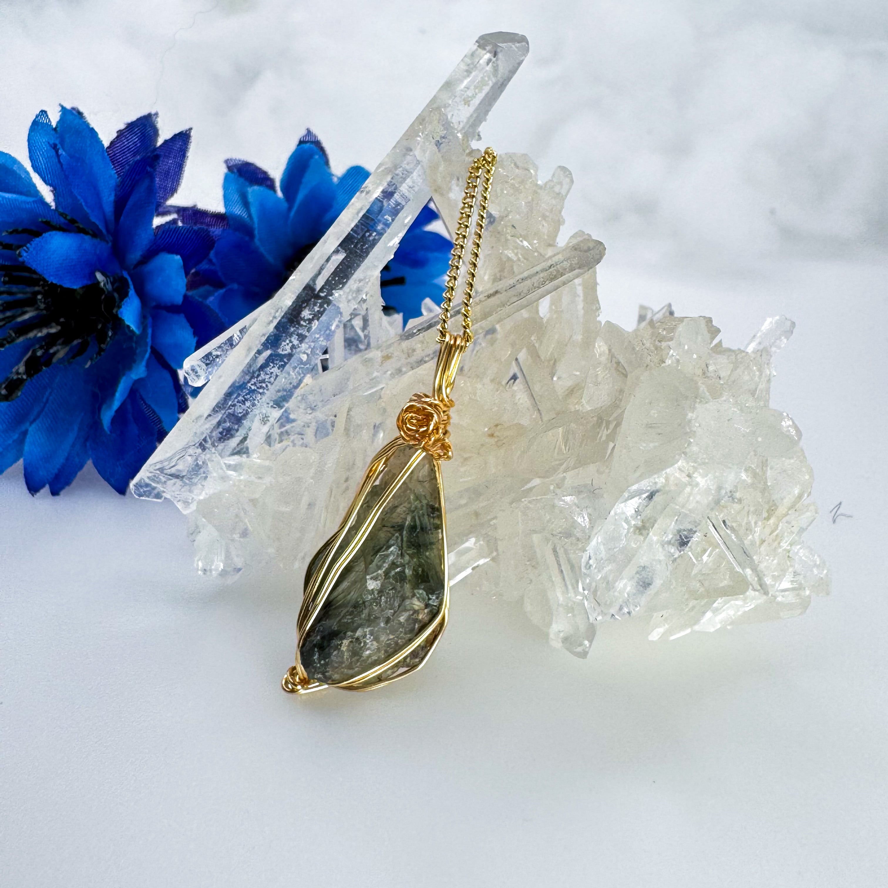 ◆高千穂・天岩戸水晶ペンダントトップ【布都御魂】◆ sunday shop〜宮崎水晶アクセサリー〜