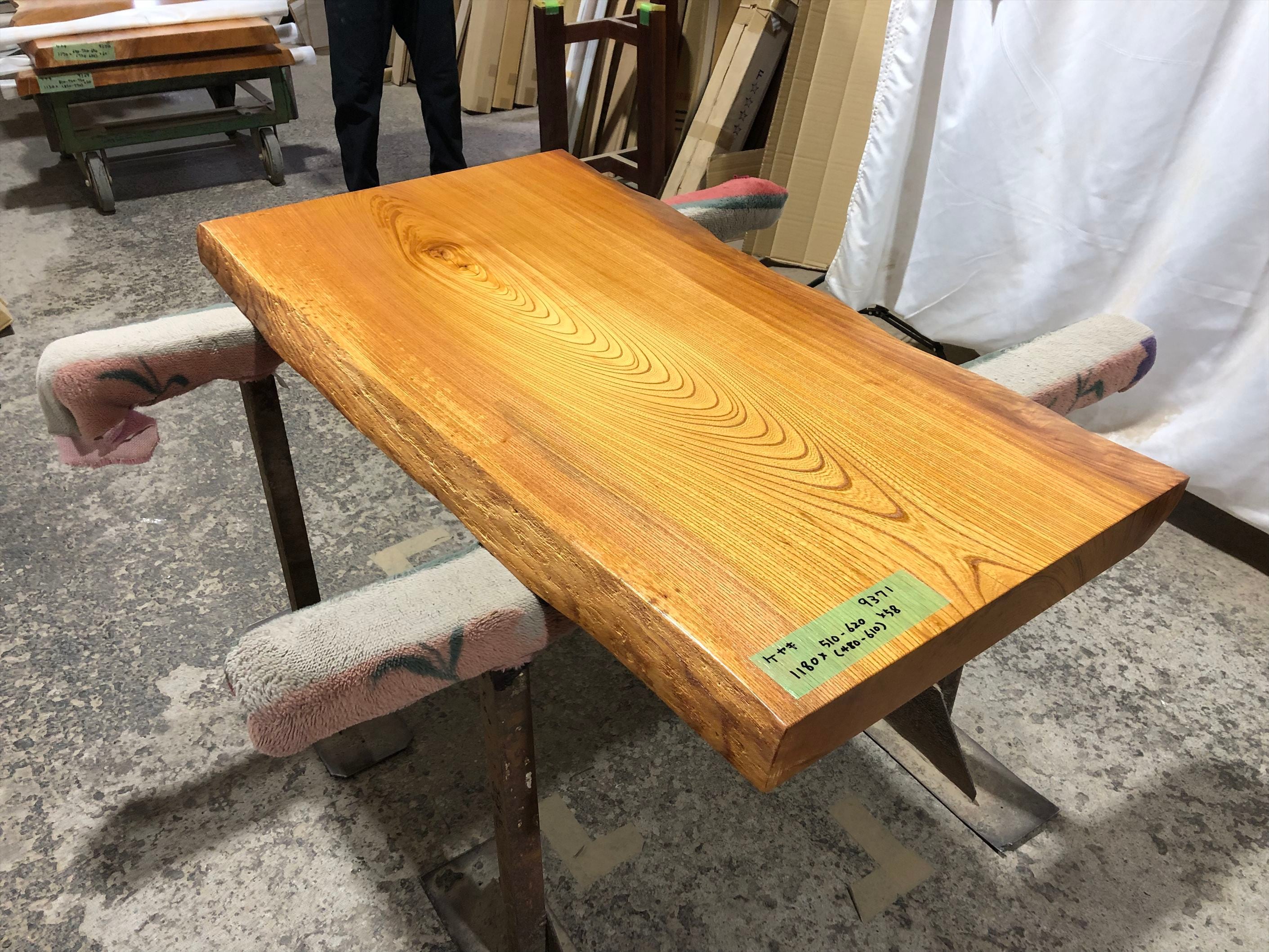 ケヤキ9371 欅 一枚板無垢 乾燥材 1180x510-620x58mm ローテーブル センターテーブル ダイニングテーブル カウンター