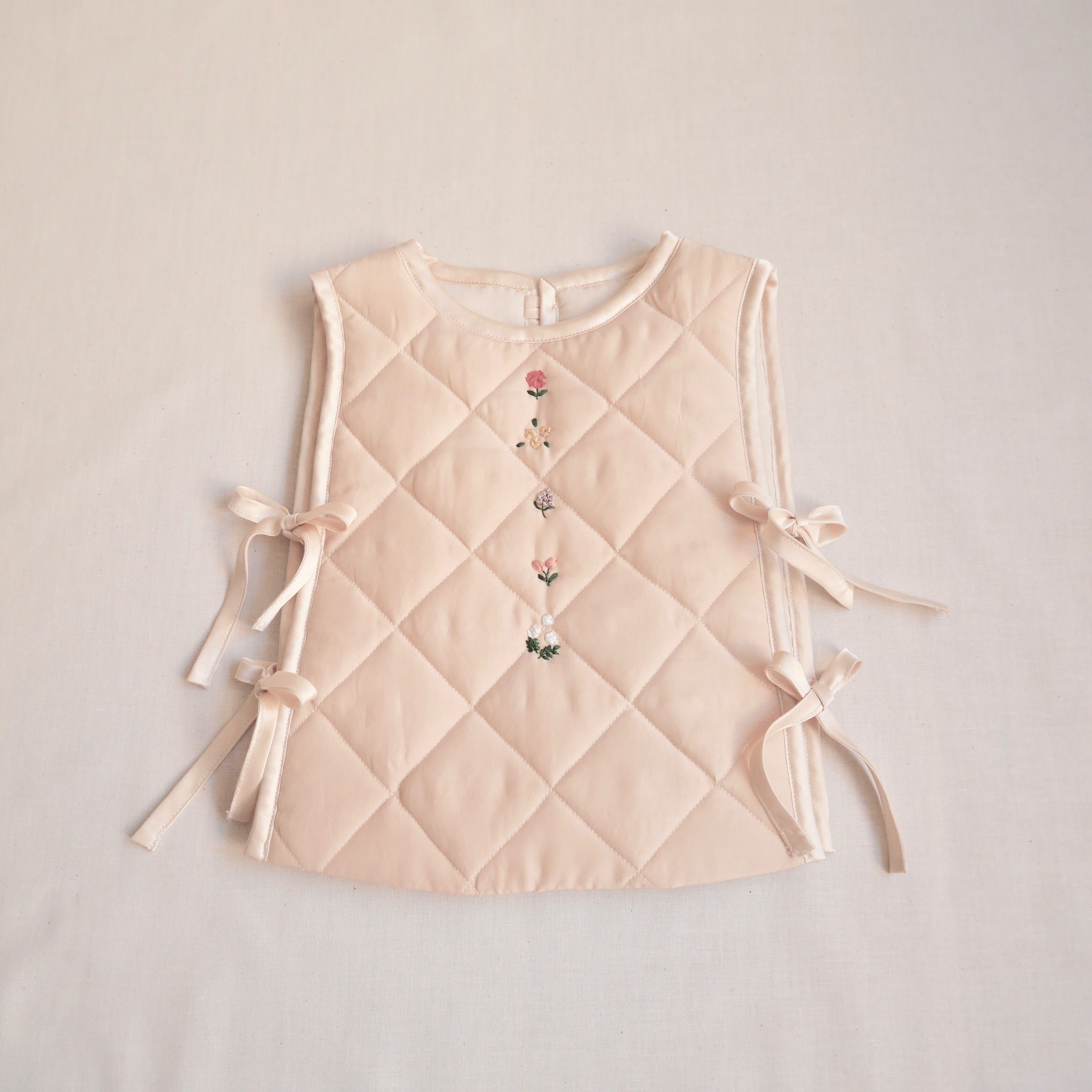 Quilting vest（ ribbon刺繍） | tam