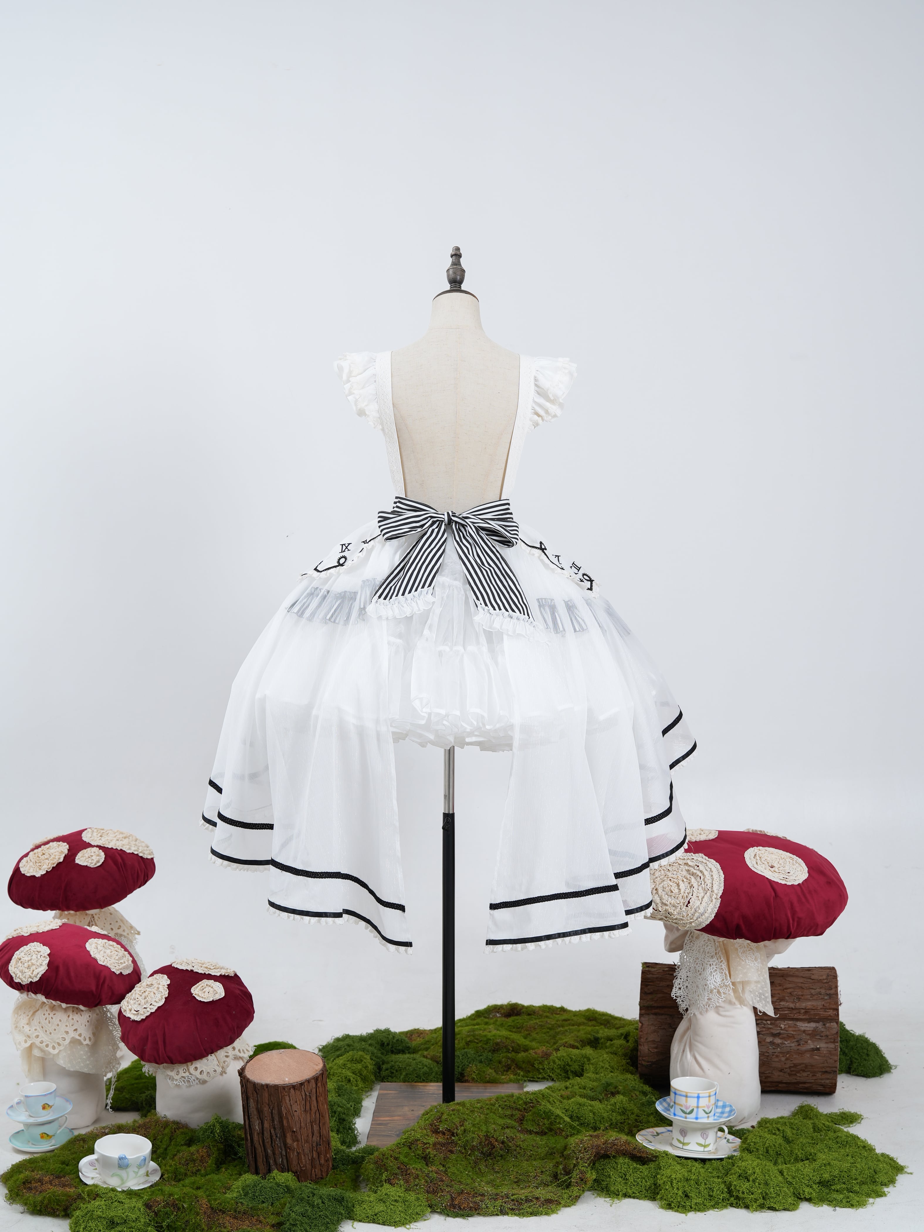 Fashion Show】Sweet Unbirthday アリスエプロン | HoshibakoWorks
