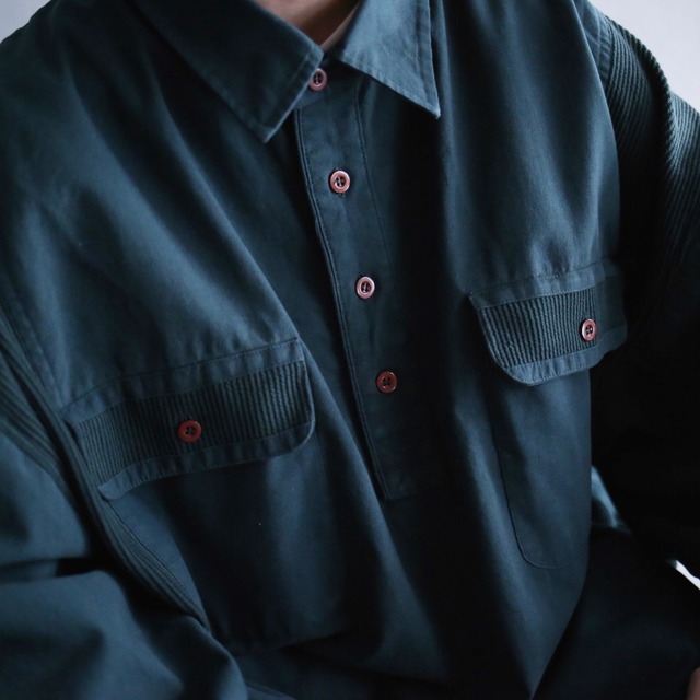 deep green switching design 3XLT over size h/s pullover