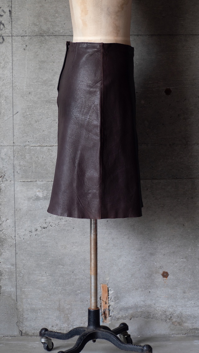 "TURNOVER" used Leather skirt