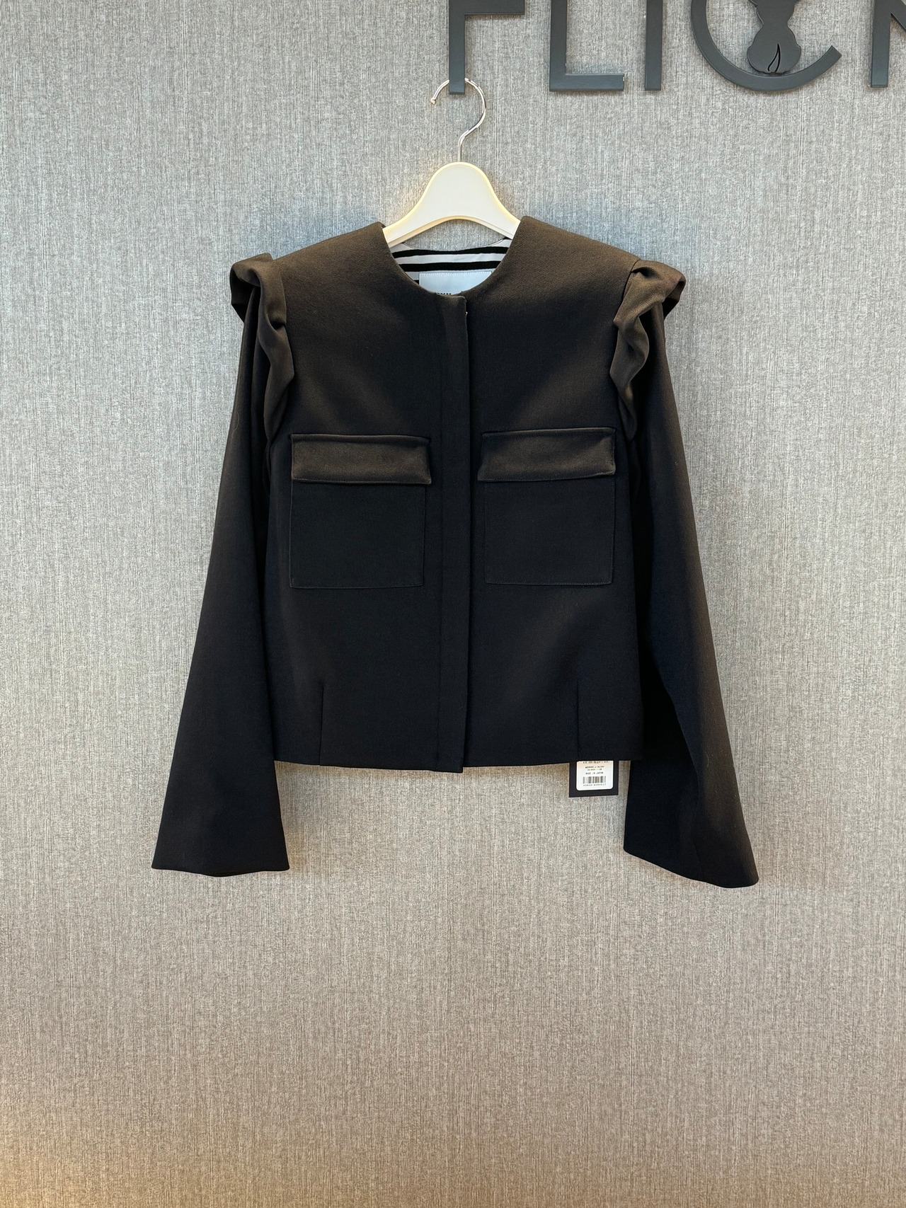 BORDERS at BALCONY SHOULDER FRILL BLOUSON ボーダーズアットバルコニー　ショルダーフリルブルゾン