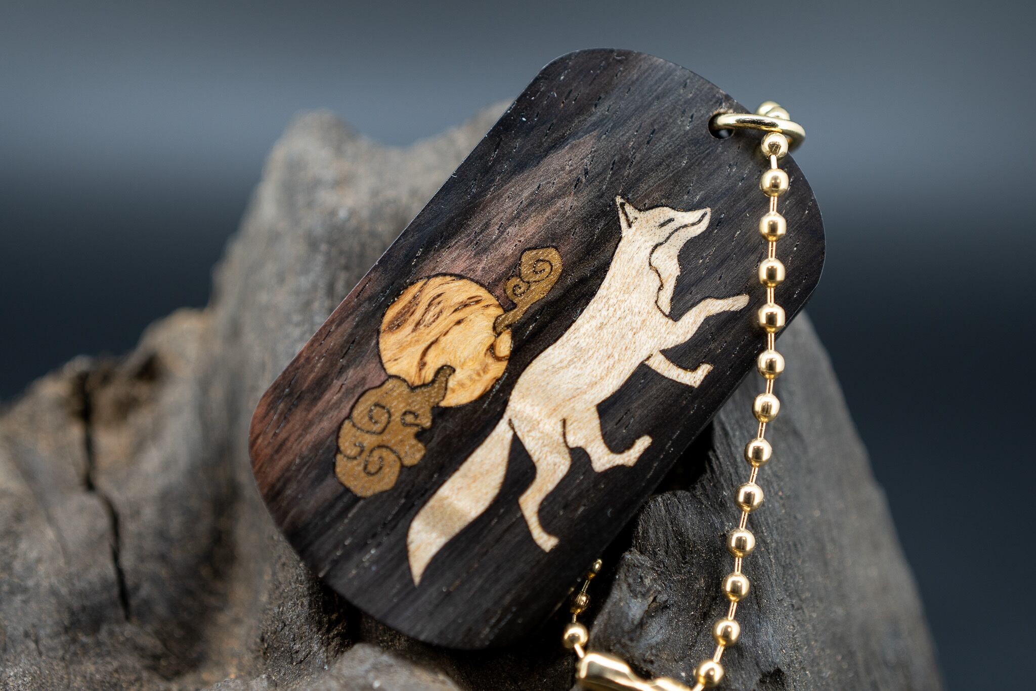 金杢犀 ドッグタグ 新春企画】2025年 1月数量限定 受注生産品 ドッグタグ 象嵌 | 木