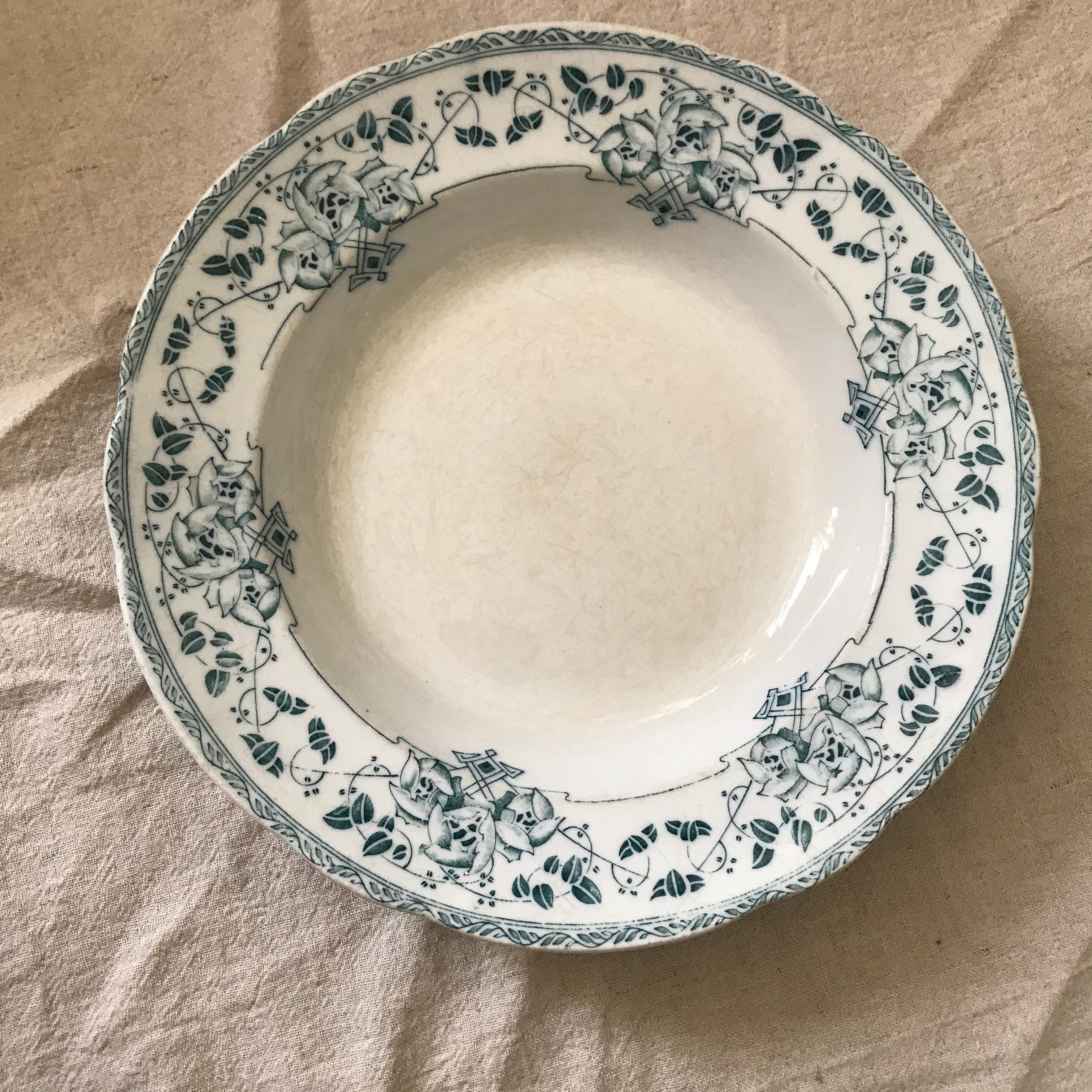 バラの花のスープ皿