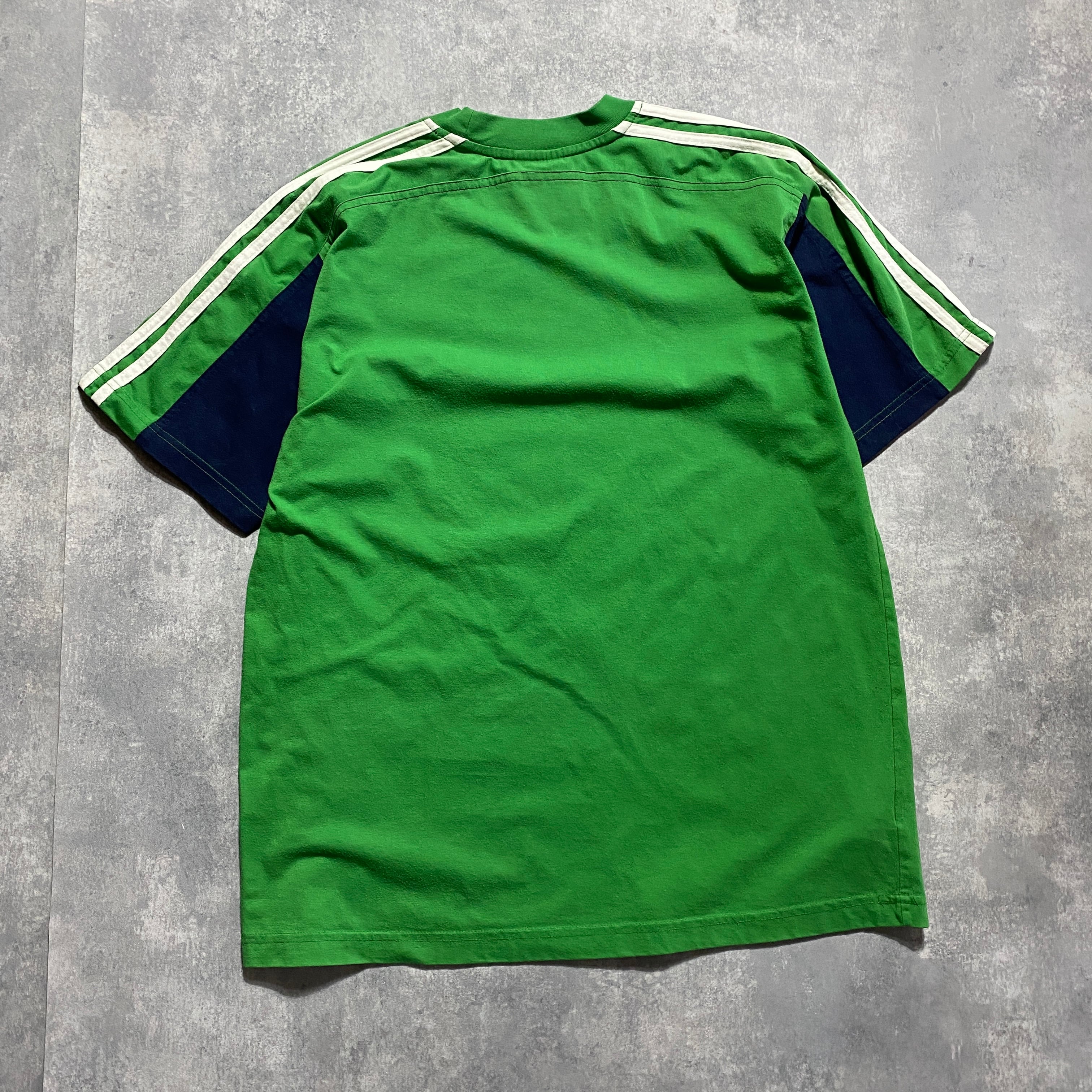 90s アディダス 刺繍ワンポイントロゴ サイドライン グリーン Tシャツ
