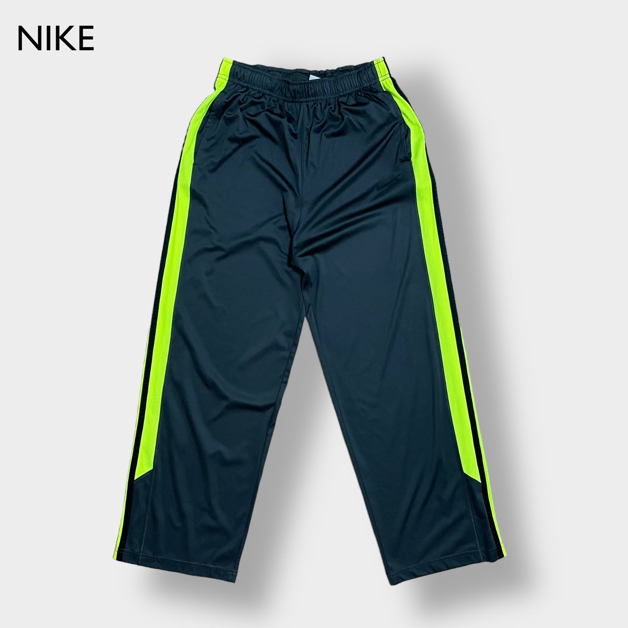 NIKE ナイロンパンツ新品未使用 3XL