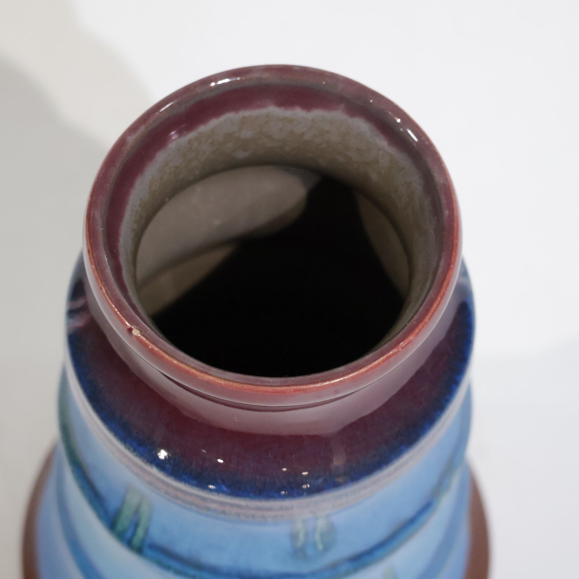 Strehla-- 21.1cm | Fat Lava & German Art Pottery