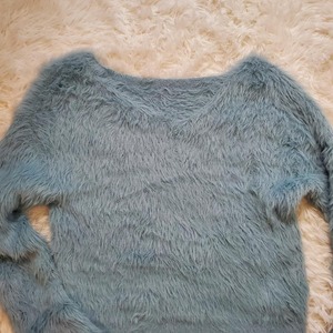 【USED】AZUL　アズール　ニットセーター　女子　美品