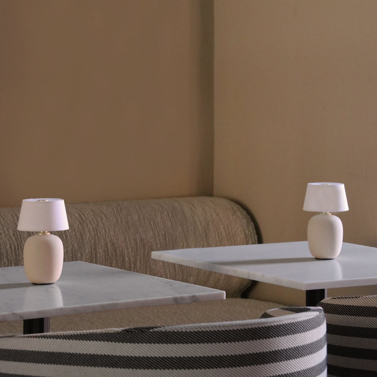 Torso Table Lamp Portable / Sand / トルソー テーブルランプ