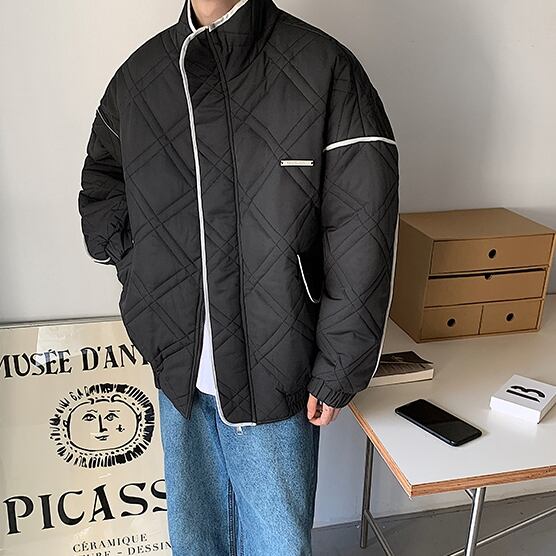 【予約販売】ブルゾン アウター キルティング 冬 防寒 ブラック/ブルー/オフホワイト ジャケット ショート丈 メンズ カジュアル 男前 こなれ感 お洒落 韓国 トレンド 秋 冬 M/L/XL/2XL