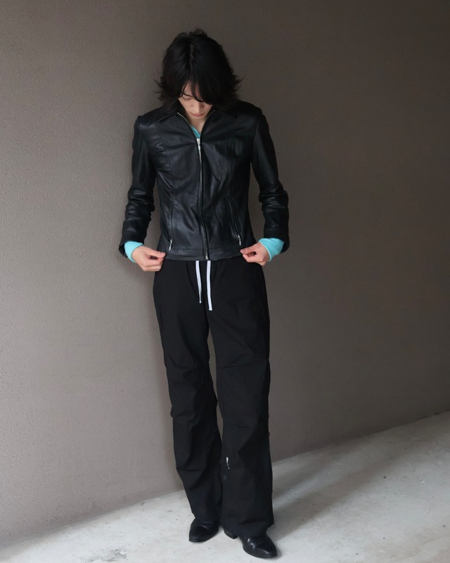 Short length leather zip blouson