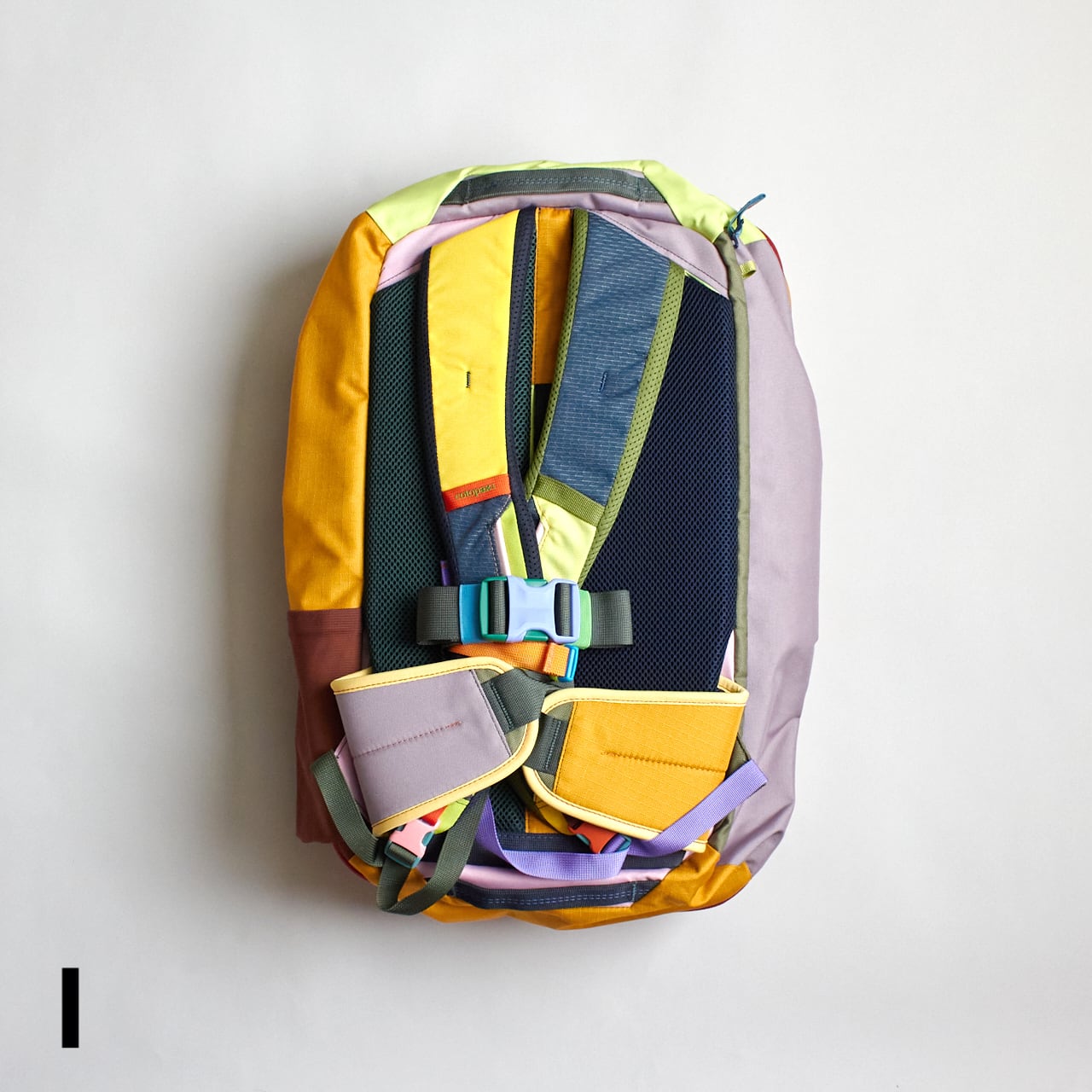 Cotopaxi（コトパクシ）Allpa 35L Travel Pack - Del Día c/# I 35L