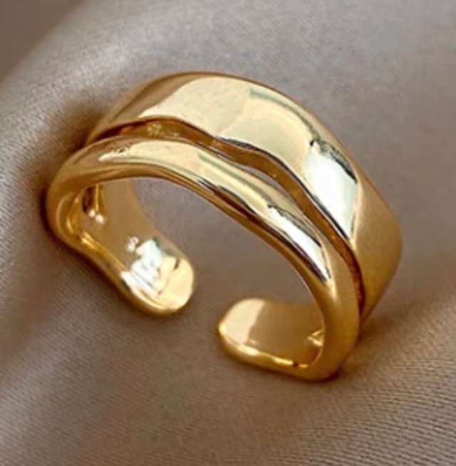 Double lane Gold Ring