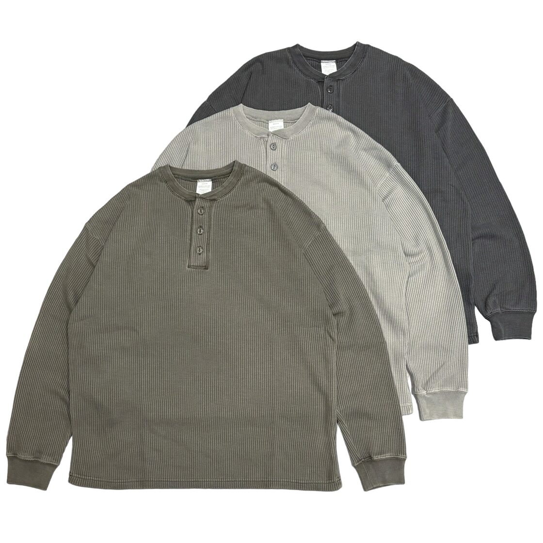 SEABEES Pigment Henry Neck Thermal Gray Olive Black / シービーズ 