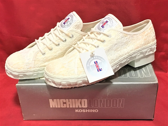 MICHIKO LONDON KOSHINO（ミチコ ロンドン コシノ）6117 白 24cm ❸