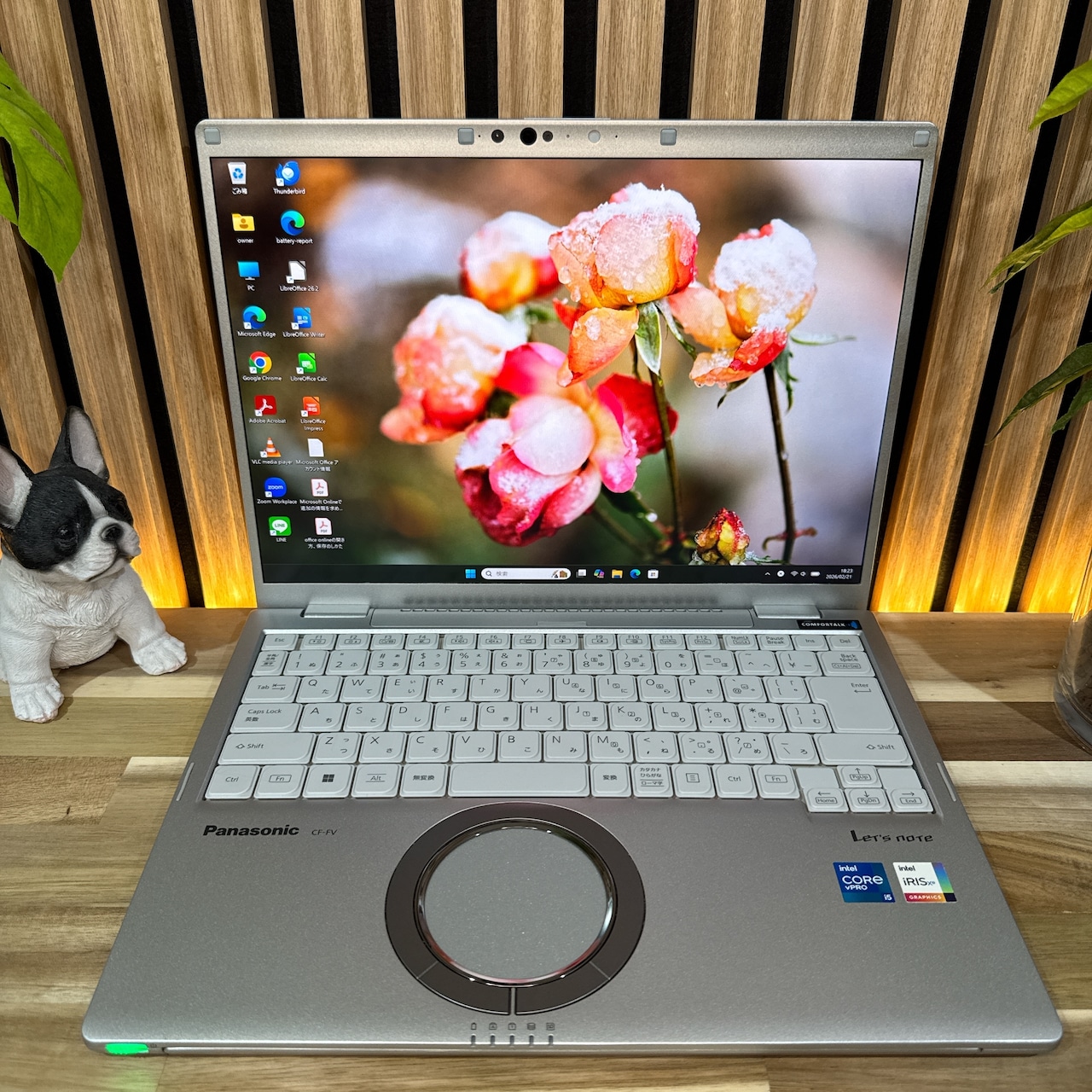 \ 公式ショップ限定価格❣️/ 準美品《2K高画質》Let’s note FV1 メモリ16GB SSD256GB Core i5 第11世代 ノートパソコン 安心サポート&3ヶ月保証付き