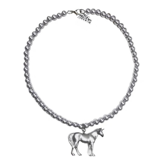 [nit alcove] silver pearl pony pendant necklace