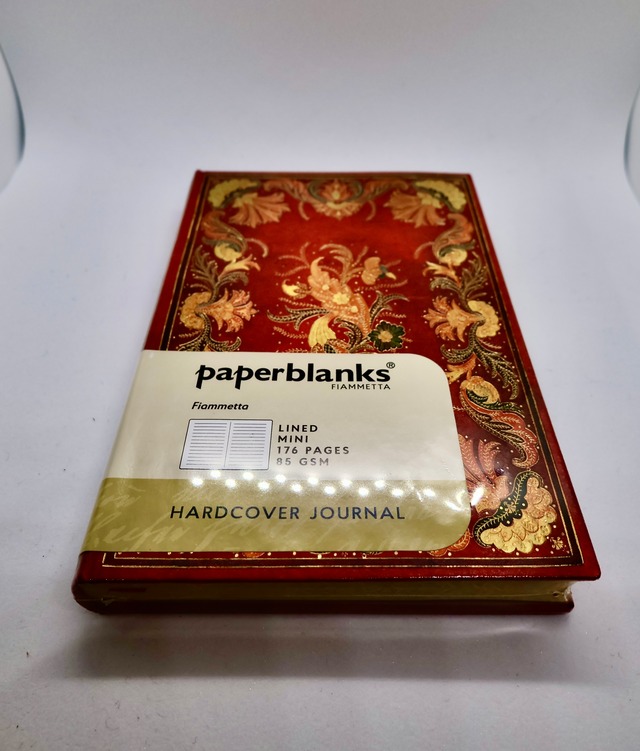 Paperblanks(ペーパーブランクス)　ノート　フィアンメッタ（ミニ）罫線　176ページ