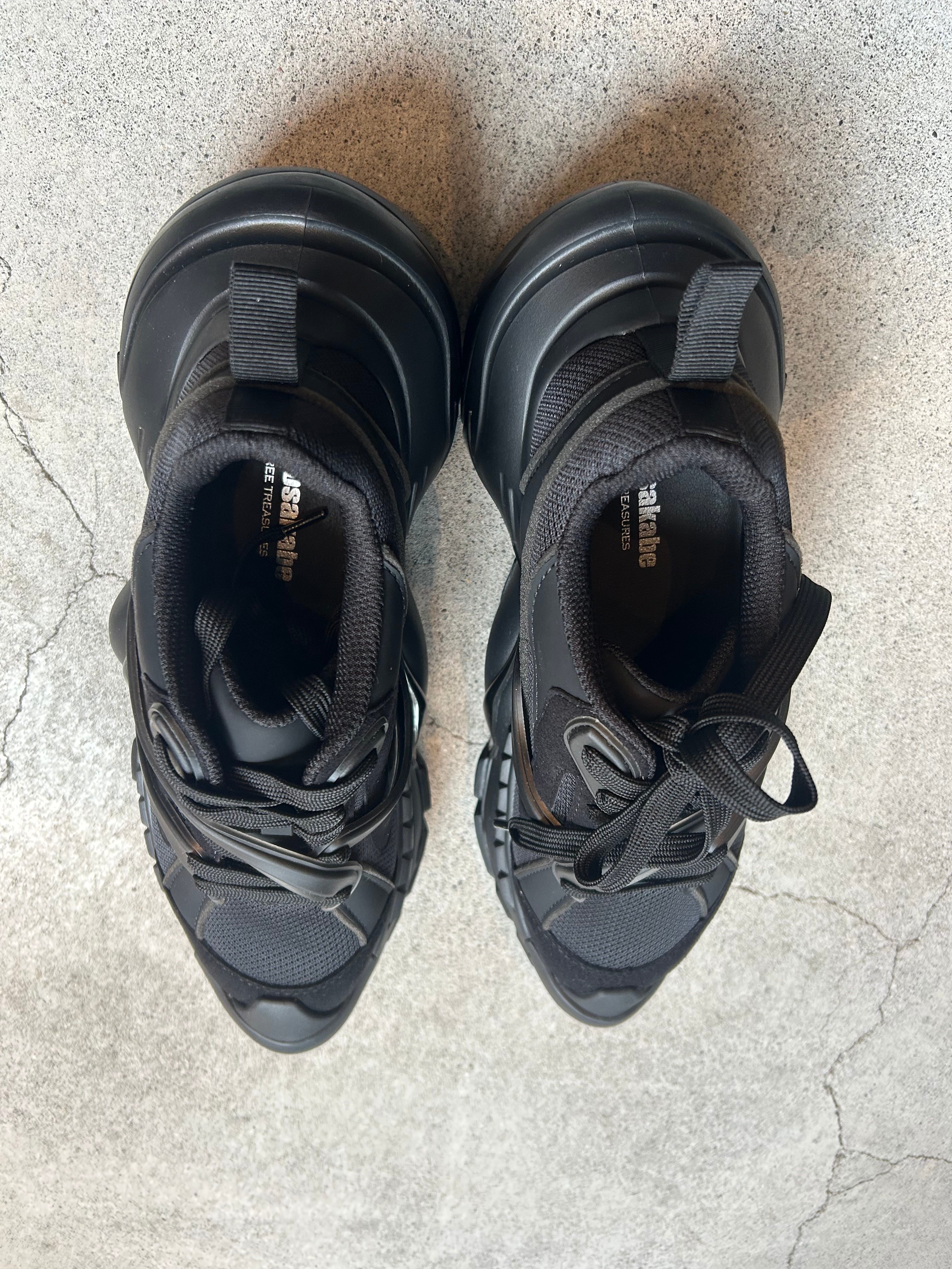 MIKIOSAKABE Multiverse Runner Black | AAR