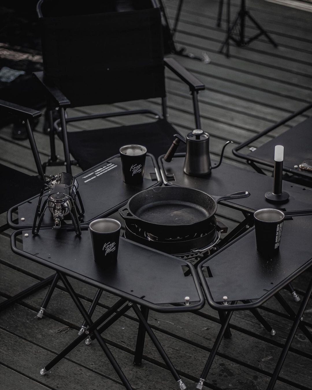 LANDS / Fire Place Table （2脚）/ BLACK EDITION | comma_nine_japan