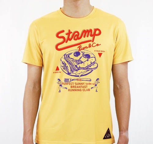 STAMP RUN & CO (スタンプランアンドコウ) 　STAMP GRAPHIC RUN TEE (BREAKFAST RUNNING CLUB)